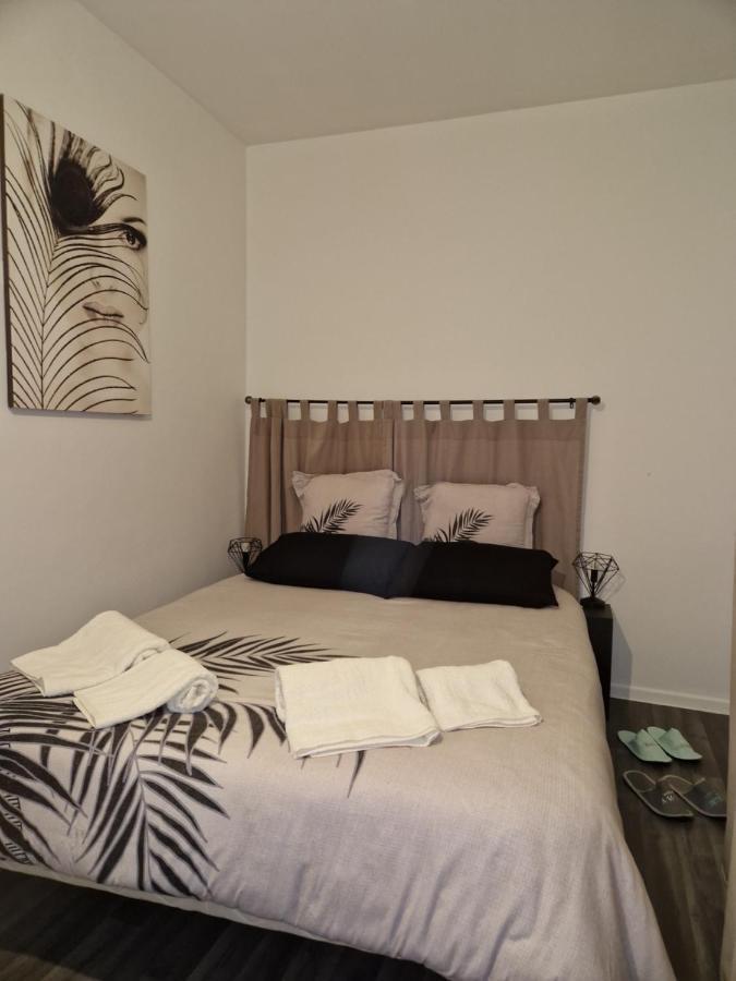 Nice Charmant 3 Pieces Proche Mer Parking Buitenkant foto